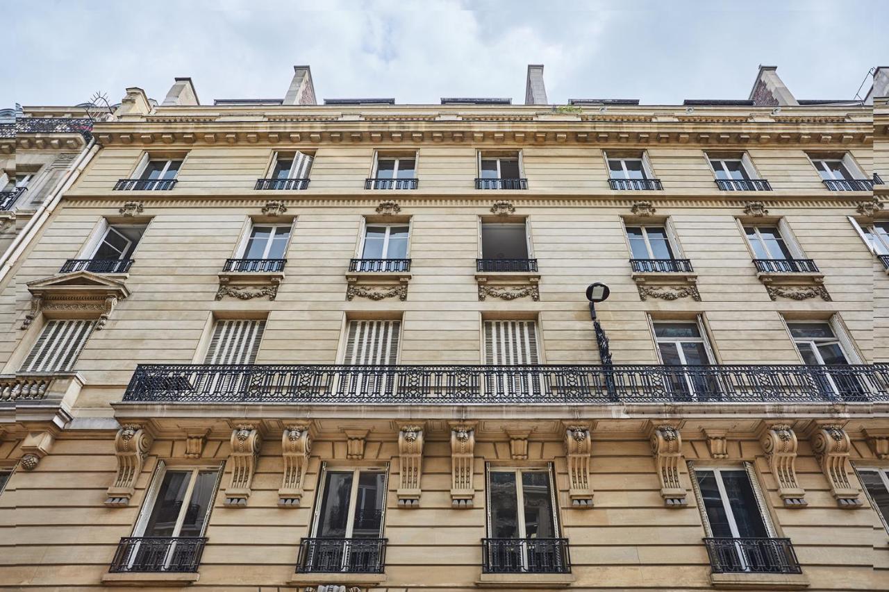 Montaigne George V By Prestige Apartment Paris